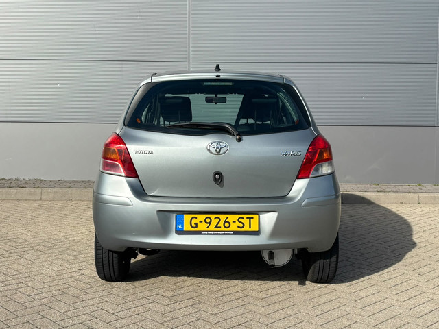Foto 6 van Toyota Yaris 1.0 VVTi Acces Airco| 5Drs
