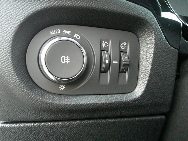 Opel Corsa 1.2 Elegance Automaat / Airco / Carplay