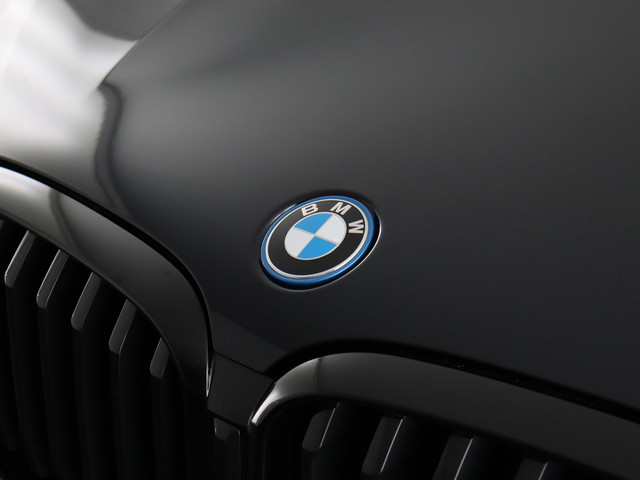 Foto 7 van BMW X3 xDrive30e High Executive M Sport (Pano / Elek. Trekhaak / Camera / ACC / Elek. Stoelen / Wint