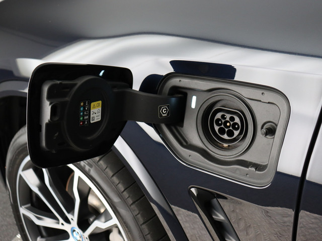Foto 10 van BMW X3 xDrive30e High Executive M Sport (Pano / Elek. Trekhaak / Camera / ACC / Elek. Stoelen / Wint