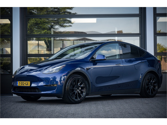 Foto 10 van Tesla Model Y Long Rang Dual Motor AWD 75 kWh Enhanced Autopilot