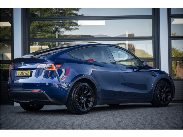 Foto 8 van Tesla Model Y Long Rang Dual Motor AWD 75 kWh Enhanced Autopilot