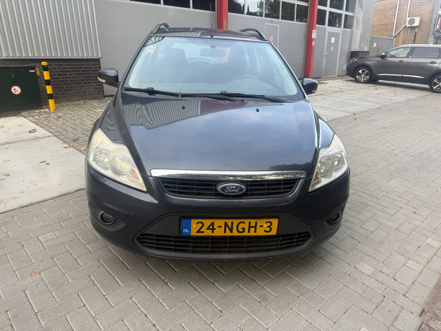 Foto 4 van Ford Focus Wagon 1.6 Titanium