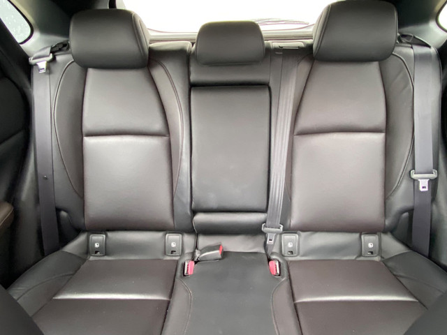 Foto 10 van Mazda CX-30 2.0 e-SkyActiv-X M Hybrid Luxury
