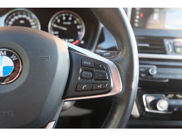 Foto 8 van BMW X1 sDrive18i 140pk Aut. Executive Edition - Navigatiesysteem - Achteruitrijcamera - Cruise contr