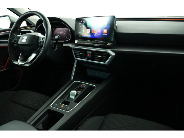 SEAT Leon 1.5 eTSI FR / LED / Navi / CarPlay / ACC / Camera