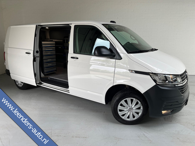 Foto 3 van Volkswagen Transporter Automaat DSG Servicewagen 2.0 TDI 150pk L2H1 3Persoons Sortimo Inrichting, Ai