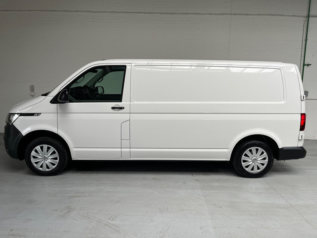 Foto 5 van Volkswagen Transporter Automaat DSG Servicewagen 2.0 TDI 150pk L2H1 3Persoons Sortimo Inrichting, Ai