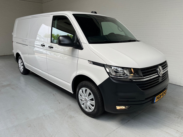 Foto 10 van Volkswagen Transporter Automaat DSG Servicewagen 2.0 TDI 150pk L2H1 3Persoons Sortimo Inrichting, Ai