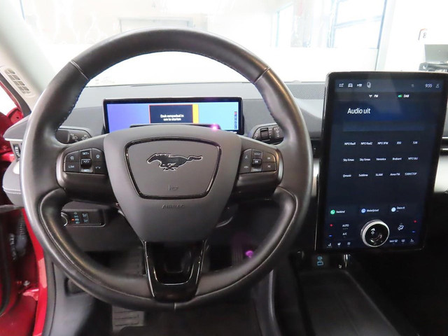 Foto 7 van Ford Mustang Mach-E RWD 75 kWh | SOH 92% | Trekhaak | 360 Camera | CarPlay | Bang en Olufsen | Stoel
