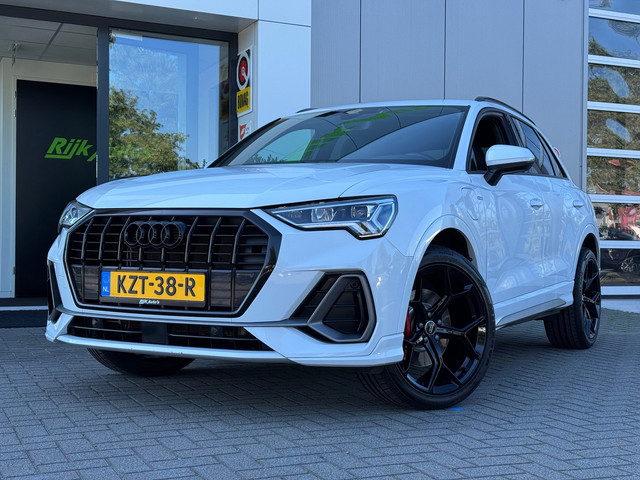 Foto 2 van Audi Q3 45 TFSI e S edition * Camera * Matrix Led * Carplay
